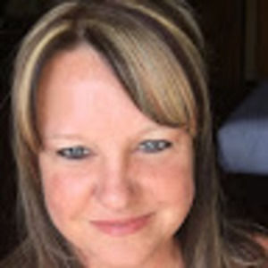 Meet your Posher, Angie